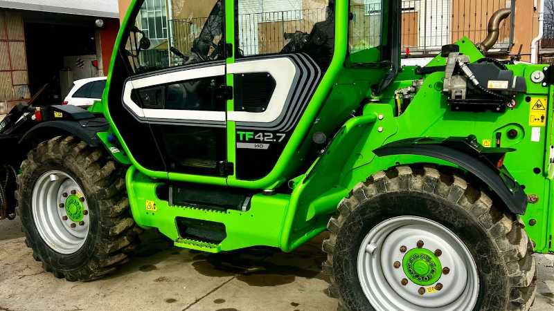 OmecoHub - MERLO TF42.7-140